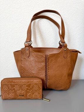The Sak Bolinas Tan Floral Embossed Leather Satchel with Matching Wallet